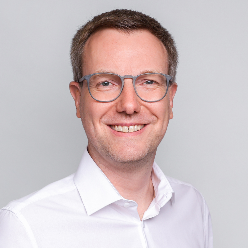  Dominik Hesse