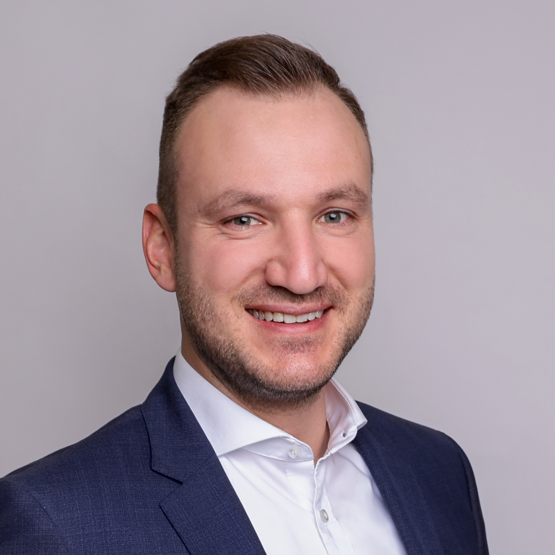  Dominik Hollenbeck
