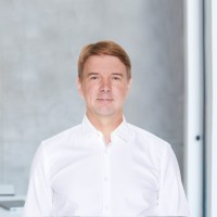  Bernhard Reinkemeier